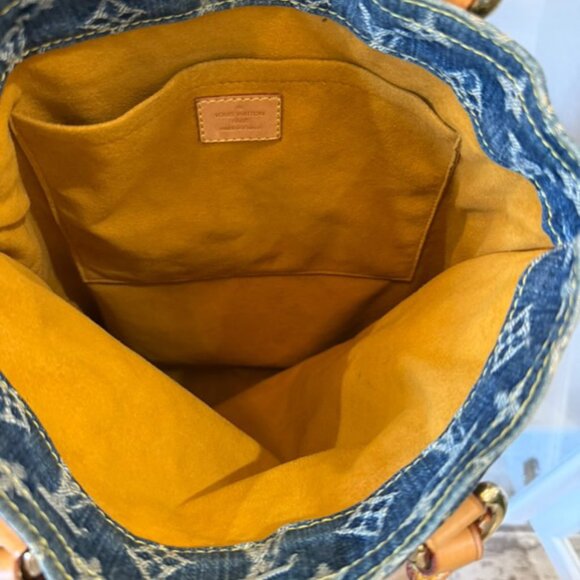 Louis Vuitton Sac Plat Denim Shopping Tote - Picture 12 of 15